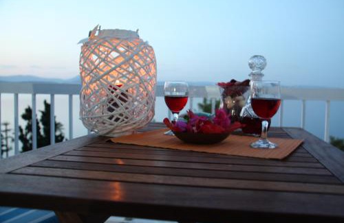 Spetses House | iliana's seaside maisonette