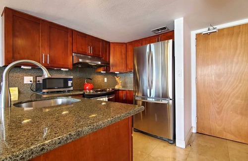 Waikiki Condo | Ilikai 1329 Amazing Ocean, Sunset & Marina Views, 2 Queen Beds