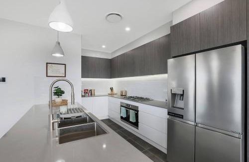 Central Mudgee House | Illalangi-Modern Escape & Views