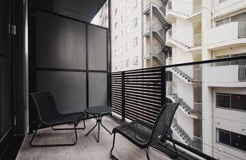 Yotsuya Apartment | illi Enu Yotsuya