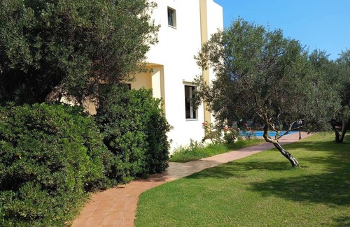 Pyrgos Psilonerou Villa | Ilos Villa, Pirgos-Villas, 300m From The Beach