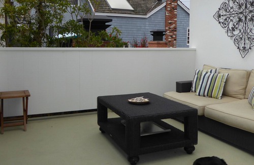 Balboa Island Apartment | Immensely Charming Apartment on Balboa Island