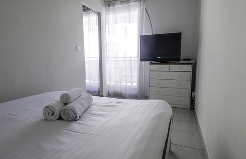 Riou - Petit Juas - Av de Grasse Apartment | IMMOGROOM-Cosy - Cannes Center- A/C - Terrace- CONGRESS/BEACHES