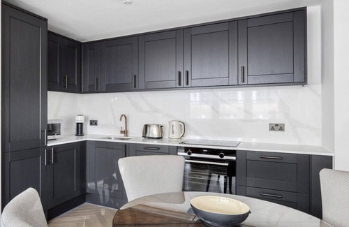 Spitalfields Apartment | Impeccable 2-bed Apartment in London