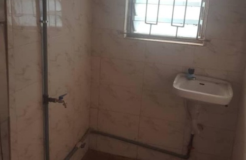 Surulere Apartment | Impeccable 3-bed Apartment Located in Lagos