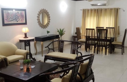 Lahore Apartment | Impeccable 3-bed Apartment in Lahore