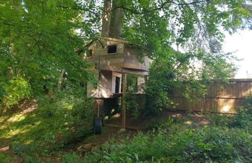 Bibury House | Imperfect home in perfect location, Bibury hot tub