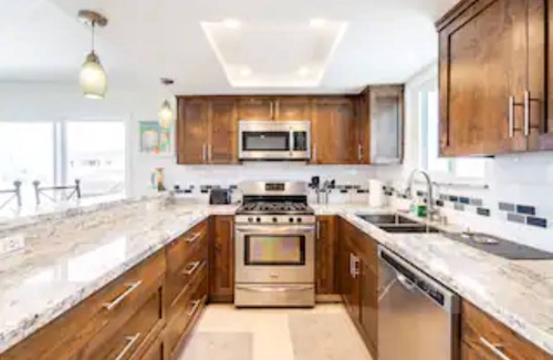 Imperial Beach House | Imperial Beach Home, 1 block to the beach