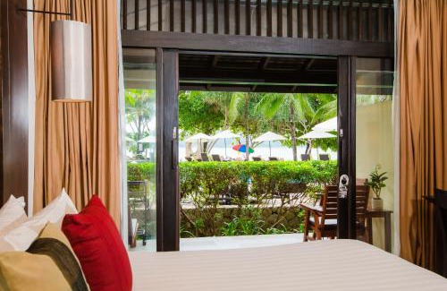 Patong Resort | Impiana Beachfront Resort Patong, Phuket