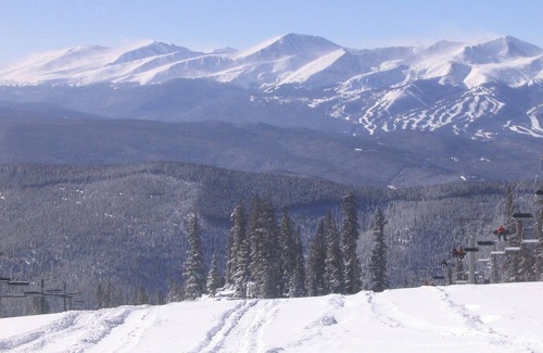 Lakeside Village Condo | In Keystone! Wood Fireplace! On Lake! Hot Tub/Pool! Walk 2 Food! Views! BigUnit