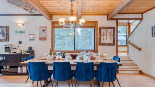 Truckee House | In Northstar Ski Resort Game Room Family-Friendly Dakine Haus by AvantStay
