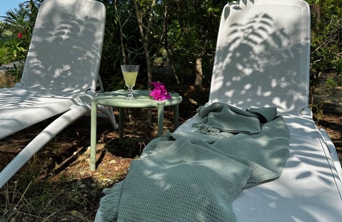 Biguglia House | In paradise, feet in the water