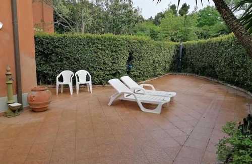 Fonte Blanda Apartment | In the Green near the Sea