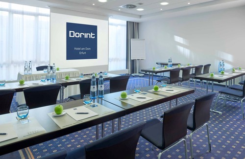 Erfurt Old Town House | In the heart of Erfurt - Double Room at Hotel Dorint