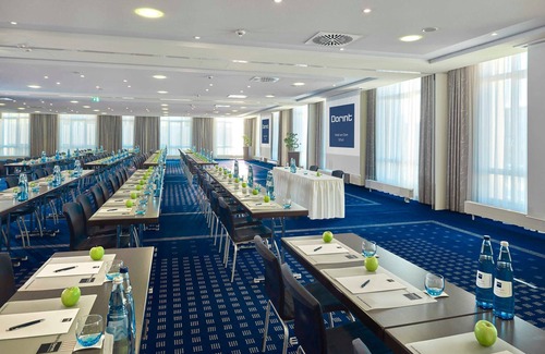 Erfurt Old Town House | In the heart of Erfurt - Double Room at Hotel Dorint