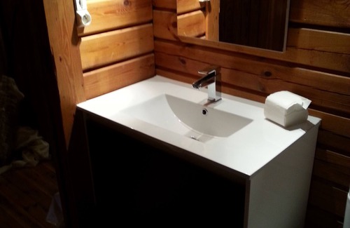 Laveissiere Ski Chalet | In the Super Lioran resort town LAVEISSIERE