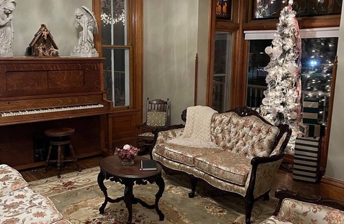 Manistee Bed & Breakfast | Inactive Listing