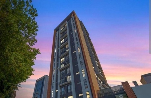 Zona 13 Apartment | Inara Apartment in city center Airport