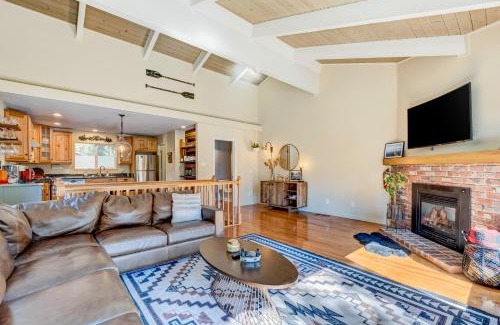 Incline Village Apartment | Incline Village Charmer