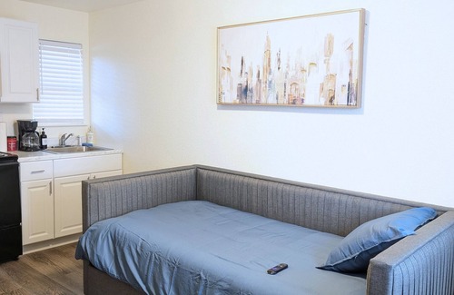 West Colorado Springs Apartment | Inclinescape#4