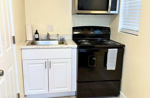 West Colorado Springs Apartment | Inclinescape#9