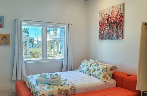 Bid-a-wee Beach House | Incredible Custom 6-Bedroom House with Private Pool!