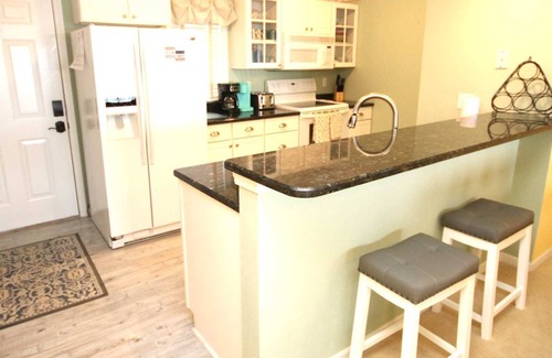 Lakeland Condo | Incredible Lake View! Harbour Towne Condo - 2 Bedroom - Inquire for Boat Slip