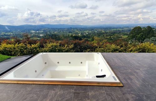Rionegro Villa | Incredible Luxury Villa in Llano Grande