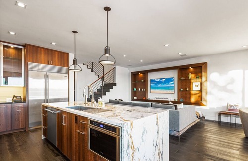 Balboa Island House | Incredible Opportunity to Experience Premier South Bayfront Corner Lot and Duffy