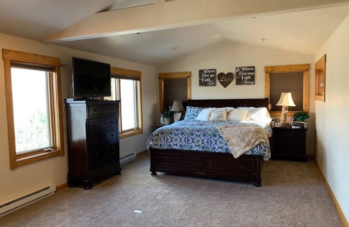 Snowmass Ski Chalet | Incredible Snowmass and Elk Mountain Views