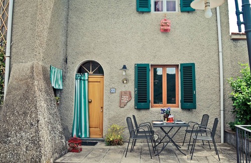 Vernio Other | Independent apartment in organic tuscan farmhouse with swimming pool