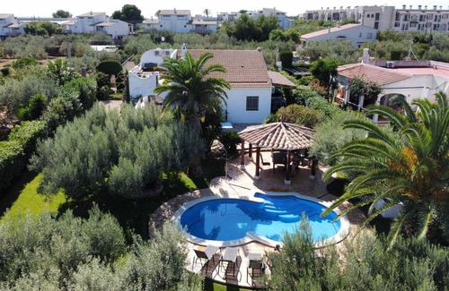 El Perello Villa | Independent villa, pool, 10x300m yard, beach, Wi-Fi, for disabled people