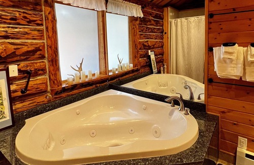Indian Cabin | Indian Cabin Close to Alyeska