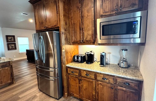 Graham House | Indian Mountain Retreat! 4-bedroom ranch retreat. Events/couples get away!