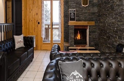 Plagne 1800 Ski Chalet | INDIVIDUAL CHALET WITH JACUZZI PLAGNE 1800 300M FROM THE SLOPES