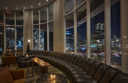 SoHo Hotel | Indulge in Home-Like Comfort! Rooftop Pool, Pets Allowed, Near Brooklyn Bridge