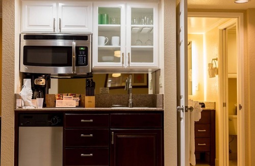 Coronado Resort | Indulge in Paradise at Coronado Beach Resort : Min 7 day -Sunday to Sunday