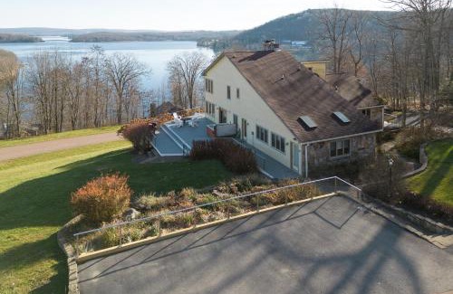McHenry House | Infinite View