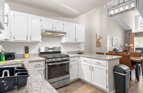 Wake Forest House | Infinity Board Game Table | Pet Friendly | Fire-Pit