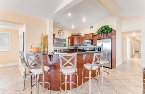 Port Orange House | Infinity Tides - Direct Ocean Front Pool House