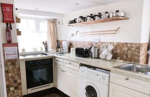 Reeth Cottage | INGLENOOK, family friendly, with open fire in Reeth