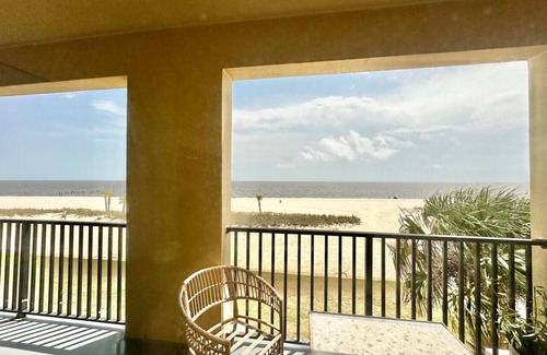 Henderson Point Condo | Inn by the Sea Unit 111