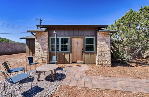 Williams Cabin | Inn History Grand Canyon Cabin 11