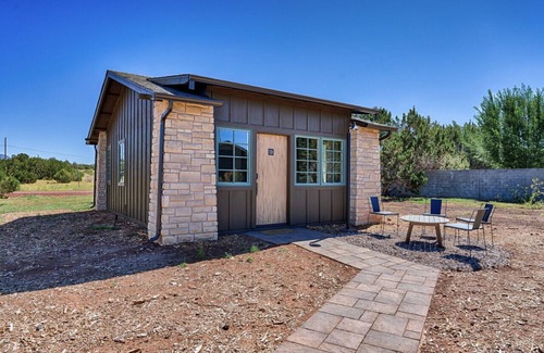 Williams Cabin | Inn History Grand Canyon Cabin 13