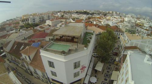 Lagos City Center Bed & Breakfast | Inn Seventies