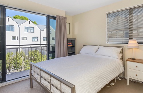 Christchurch City Centre Cottage | Inner City Sanctuary
