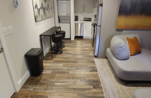Downtown Baltimore Apartment | Inner Harbor's Best Furnished Luxury Apartments 1 Bedroom Apts by RedAwning