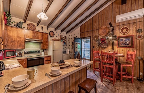 Ruidoso Cabin | Innjoy