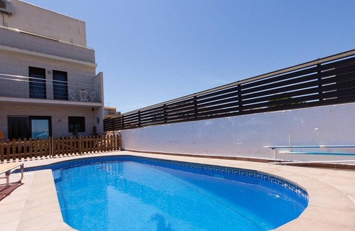 Costa Dorada Villa | INNOUTHOMBEAUTIFUL FAMILY HOUSE WITH SWIMING-POOL, BBQ, WIFI AND AIR-11 SETEMBRE