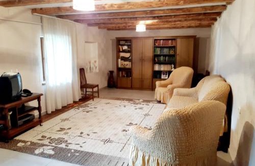 Gergeti House | Inside